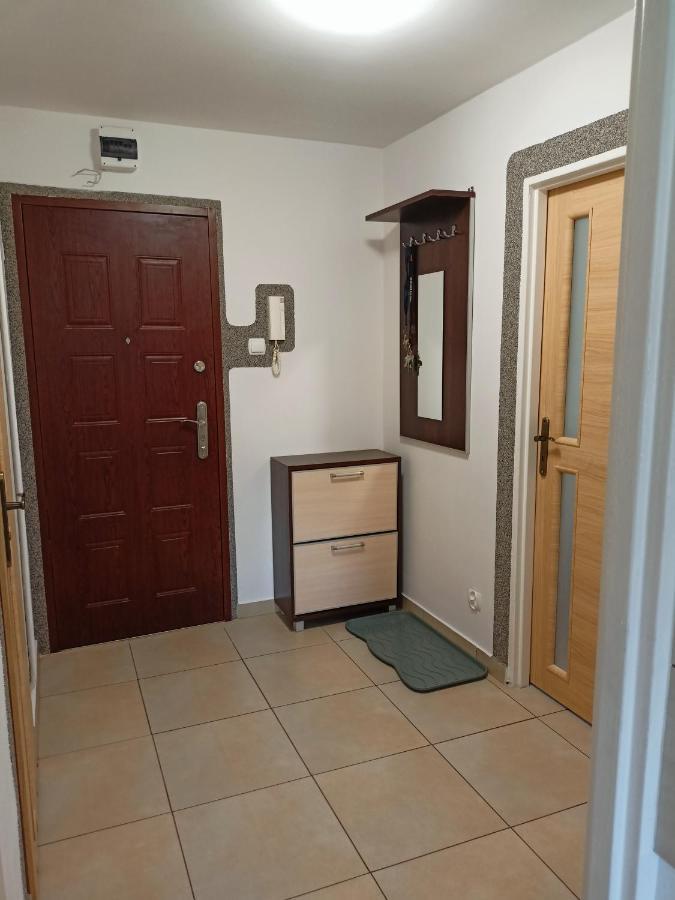 Udane Wczasy Apartment Гижицко Екстериор снимка